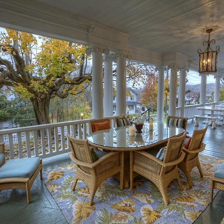 Bluefield Inn, A Select Registry Propery ภายนอก รูปภาพ