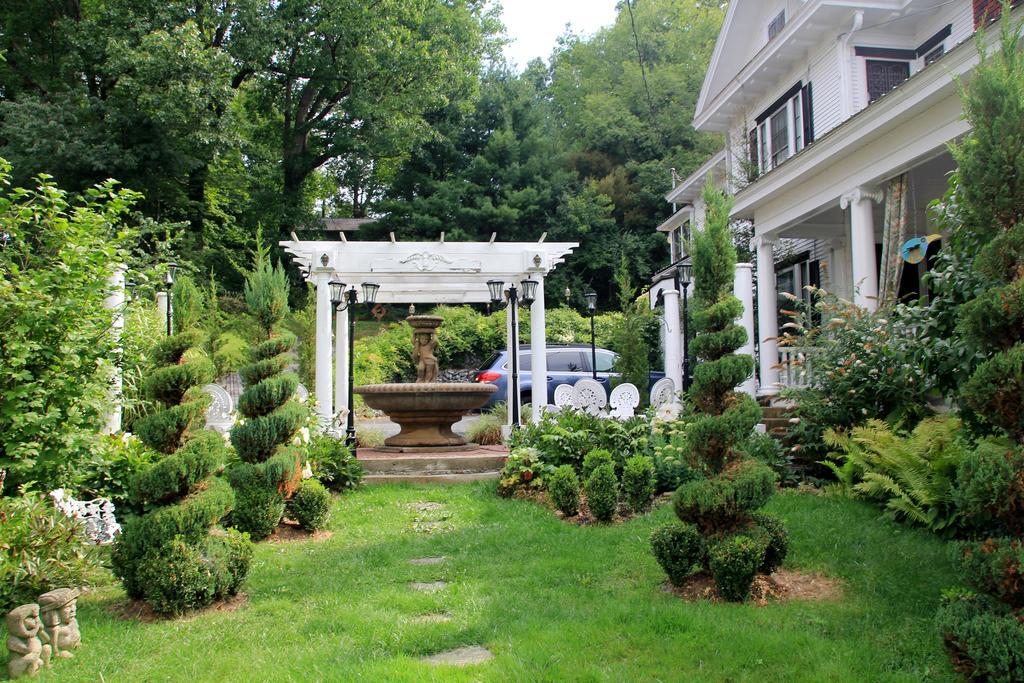 Bluefield Inn, A Select Registry Propery ภายนอก รูปภาพ