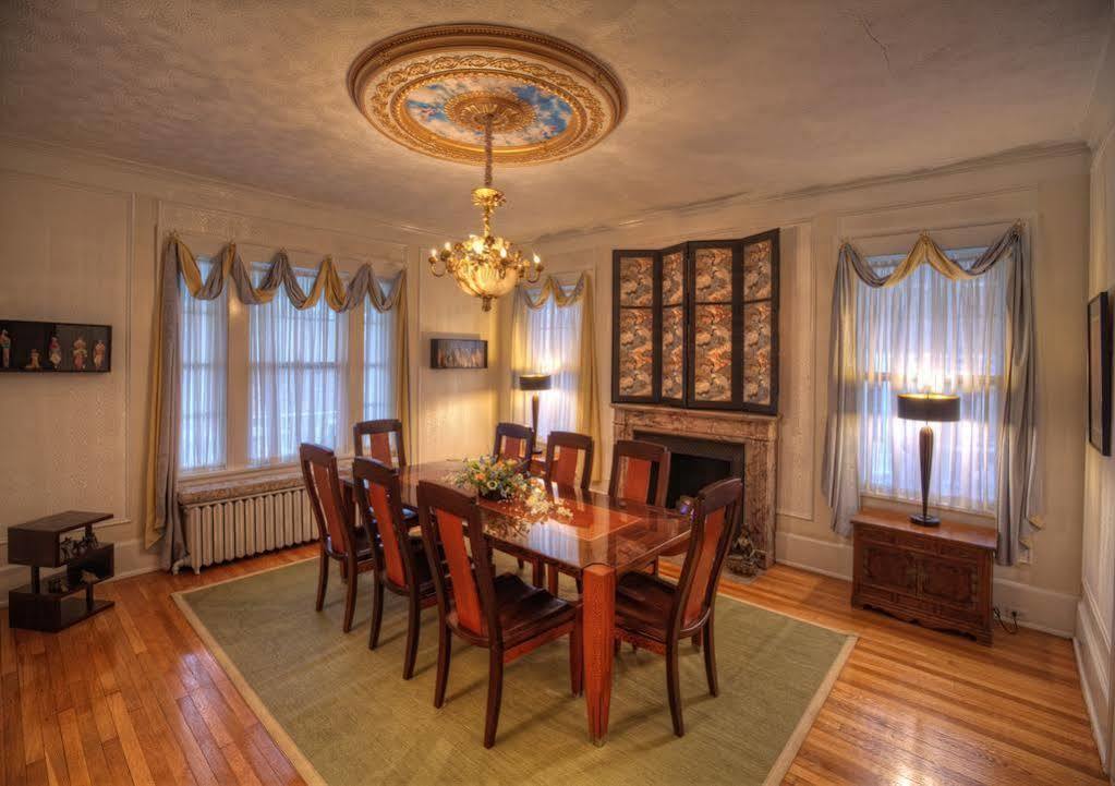 Bluefield Inn, A Select Registry Propery ภายนอก รูปภาพ